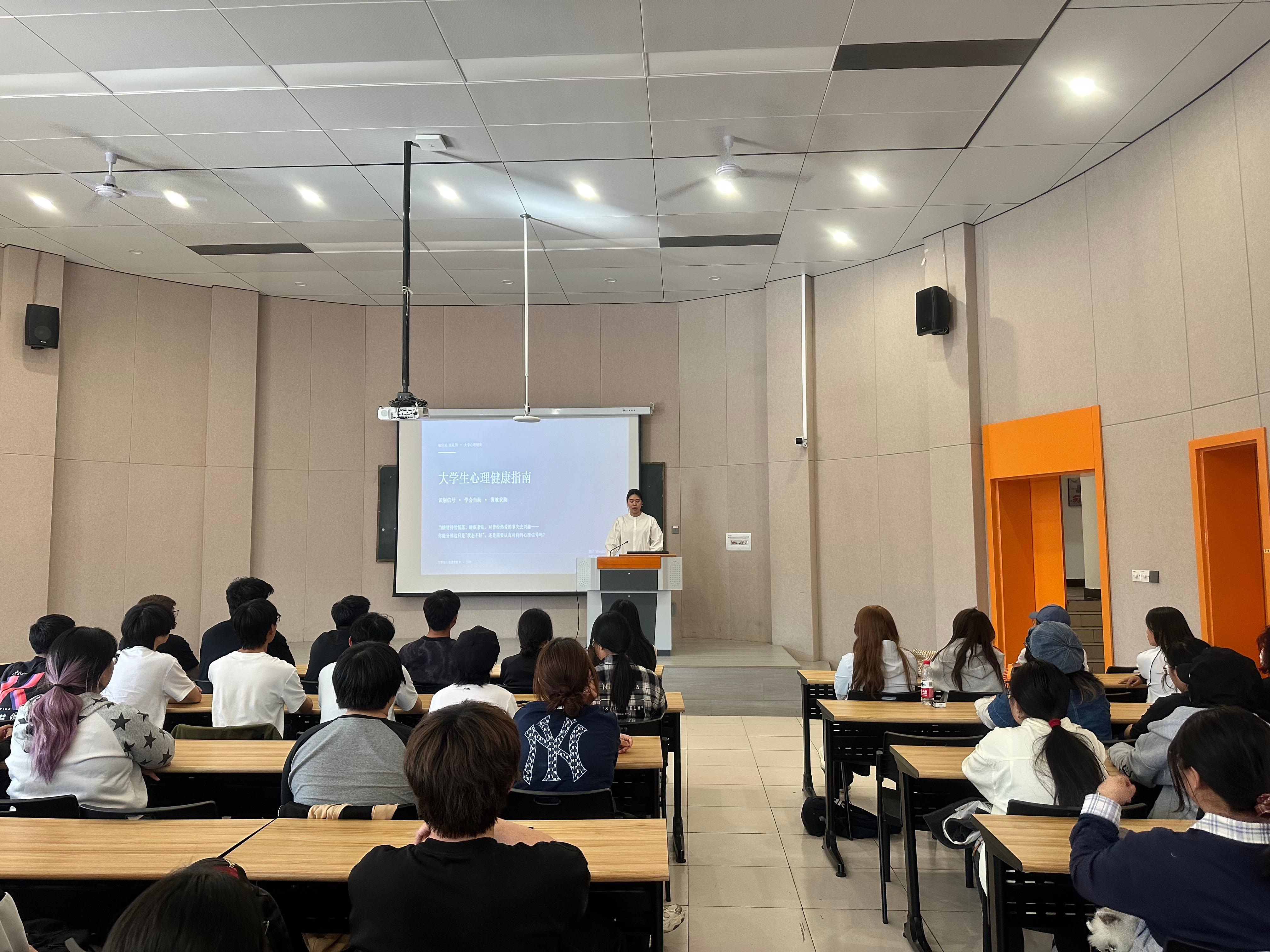 172C4F